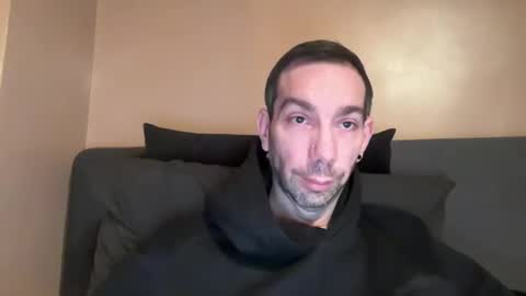 Snapshot of j_dc chatting on February 21, 6:59 pm j_dc online show from February 21, 6:59 pm
