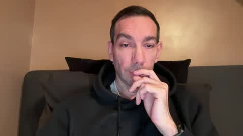 Snapshot of j_dc chatting on January 28, 4:08 pm j_dc online show from January 28, 4:08 pm