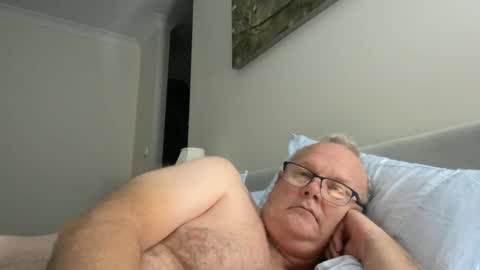 Snapshot of jacal711 chatting on March 4, 12:44 pm jacal711 online show from March 4, 12:44 pm