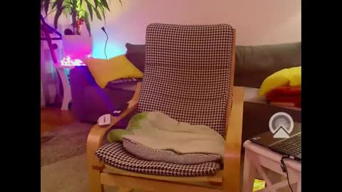 Snapshot of jacek___1 chatting on December 22, 11:42 pm jacek___1 online show from December 22, 11:42 pm