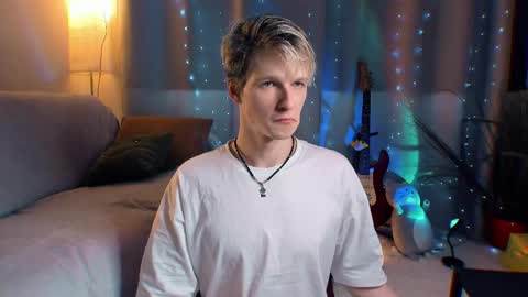 brestonsweet online show from April 4, 5:04 am