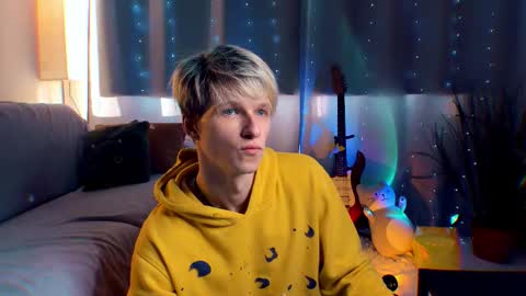 brestonsweet online show from March 24, 2:22 pm