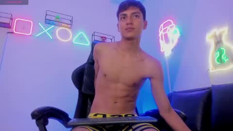 jack_noe online show from April 14, 1:06 am