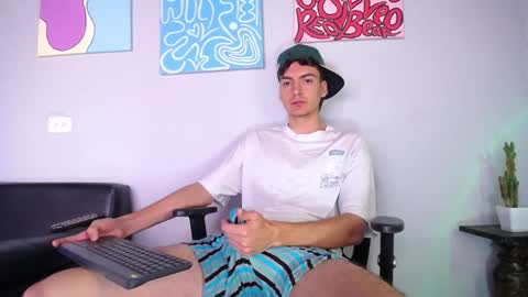 Snapshot of jack_norizz chatting on December 16, 2:38 pm INDEPENDENT MODEL online show from December 16, 2:38 pm