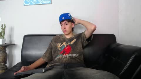 Snapshot of jack_norizz chatting on January 1, 9:09 pm INDEPENDENT MODEL online show from January 1, 9:09 pm