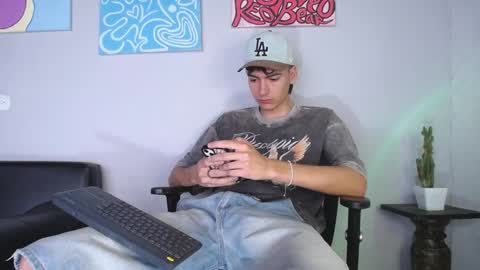 Snapshot of jack_norizz chatting on December 13, 2:16 pm INDEPENDENT MODEL online show from December 13, 2:16 pm