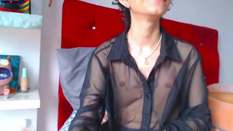 Laick online show from April 15, 9:15 pm