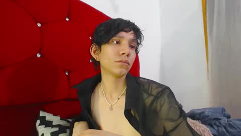 Laick online show from March 8, 2:04 am