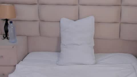 Jack White online show from March 2, 4:23 am