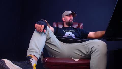 JackEthan online show from October 13, 5:02 am