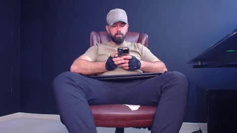 JackEthan online show from October 22, 5:55 am