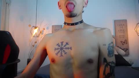 jackk_8 online show from September 29, 8:27 pm