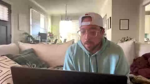 Jack Landon online show from November 17, 1:36 pm