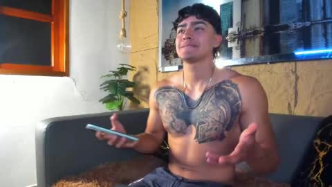 Jackson online show from April 12, 8:43 pm