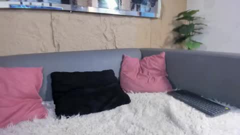 Jackson online show from February 13, 9:42 pm