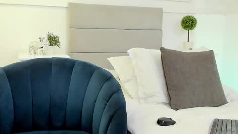 jackson_rush online show from October 9, 7:02 am