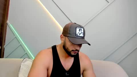 Snapshot of jackson_wayne__ chatting on March 2, 12:58 pm Jackson Wayne online show from March 2, 12:58 pm