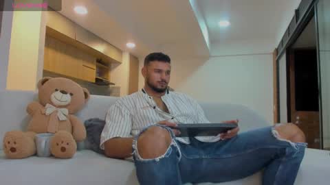 Snapshot of jackson_wayne__ chatting on September 20, 1:49 am Jackson Wayne online show from September 20, 1:49 am
