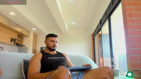 Snapshot of jackson_wayne__ chatting on September 24, 1:42 pm Jackson Wayne online show from September 24, 1:42 pm