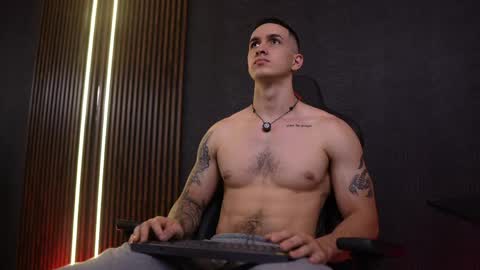 Jackson Olsen online show from April 15, 8:53 pm