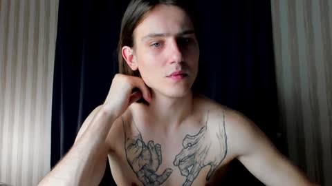 Snapshot of jacksonvox chatting on February 7, 2:51 am Nikolay online show from February 7, 2:51 am