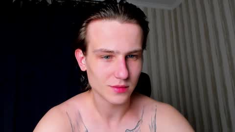 Snapshot of jacksonvox chatting on January 6, 2:04 am Nikolay online show from January 6, 2:04 am