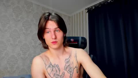 Snapshot of jacksonvox chatting on March 1, 2:26 am Nikolay online show from March 1, 2:26 am