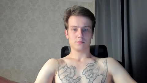Snapshot of jacksonvox chatting on October 12, 10:37 pm Nikolay online show from October 12, 10:37 pm
