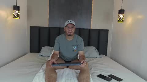 Jacob  online show from December 4, 2:53 am