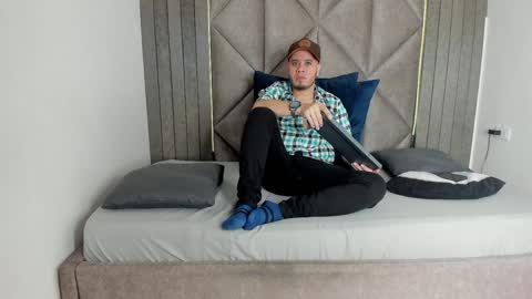 Jacob  online show from December 23, 2:02 am