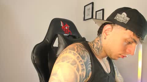 jacobb116 online show from February 18, 2:05 am