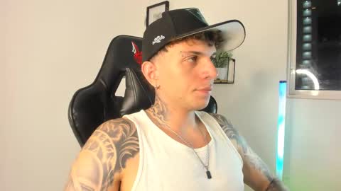 jacobb116 online show from February 23, 2:45 am