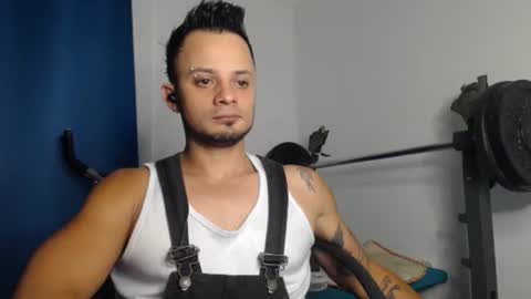 jacobjamess online show from December 29, 1:56 am