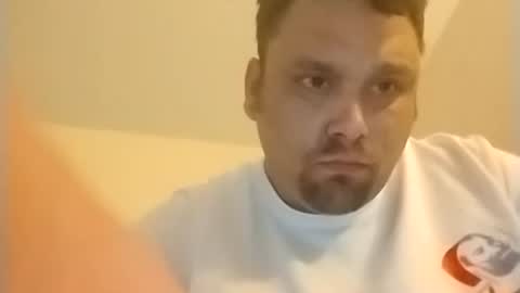 Shakey j online show from March 31, 10:28 am