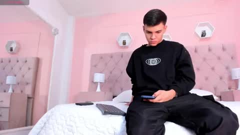 Jacob online show from February 17, 4:42 am