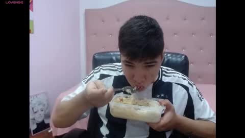 Jacob online show from September 9, 7:46 pm