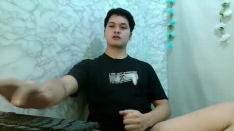 jade_halo online show from April 29, 2:22 pm