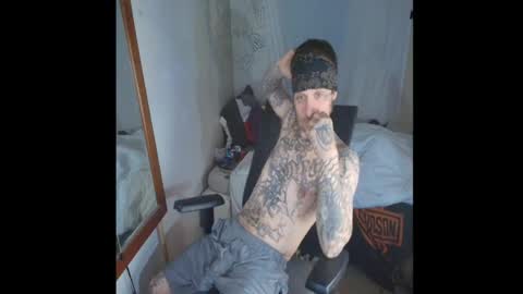 showingitoff online show from March 31, 4:25 am