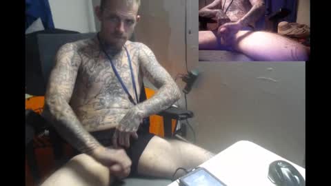 showingitoff online show from October 5, 10:25 pm