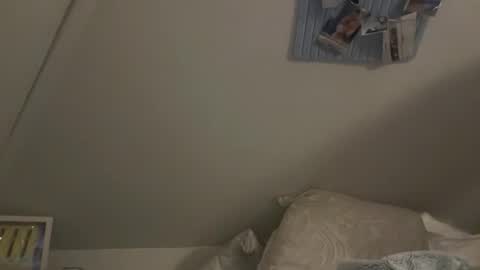 jake_jackson1 online show from November 9, 4:16 am