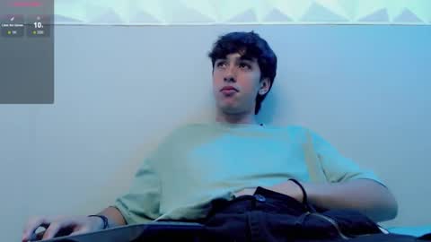 jake_tripp online show from October 18, 5:34 am