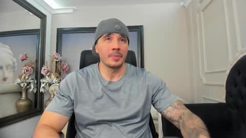 jakestone_1 online show from October 17, 2:04 am