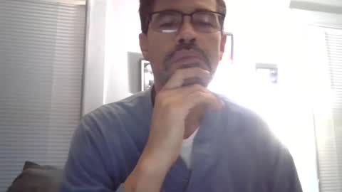 Snapshot of jam6290 chatting on December 8, 11:46 am Jam online show from December 8, 11:46 am