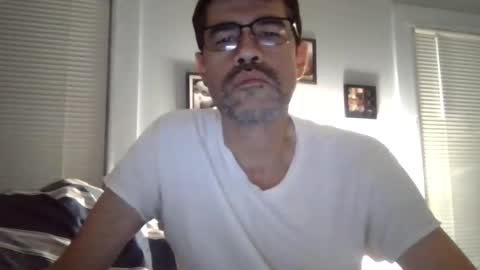 Snapshot of jam6290 chatting on January 11, 10:08 am Jam online show from January 11, 10:08 am