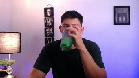 james_cr online show from November 4, 1:50 am