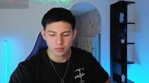 james_cr online show from May 29, 1:21 pm