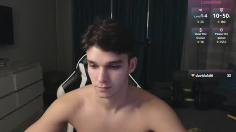 James online show from December 3, 11:22 pm