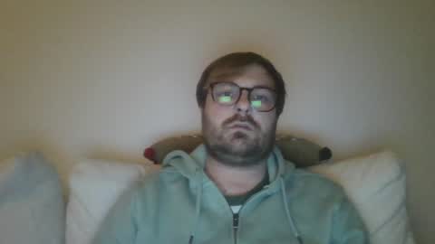 Snapshot of james_heron chatting on January 28, 5:03 pm James Heron online show from January 28, 5:03 pm