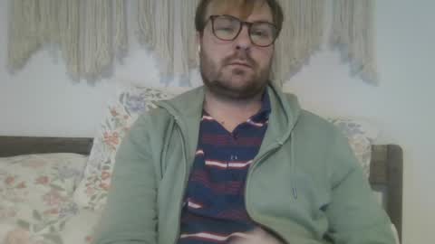 Snapshot of james_heron chatting on December 16, 9:14 am James Heron online show from December 16, 9:14 am