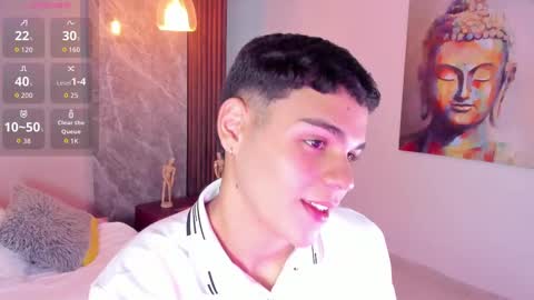 Snapshot of james_jonnes chatting on September 18, 8:00 pm James online show from September 18, 8:00 pm